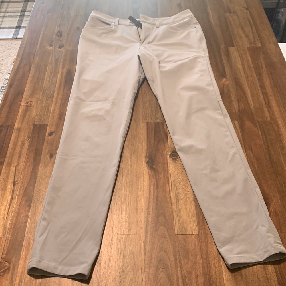 Lululemon ABC Slim-Fit Pant 28x32 Warpstreme - Silver/Light Gray